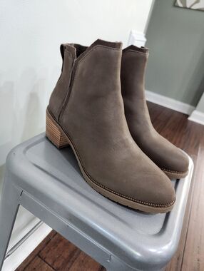 TOMS-Hailey Bootie - Women's in Dark Green, Size: 10